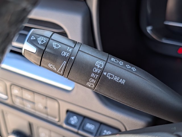 Used 2023 Chevrolet Tahoe Premier RWD image 33