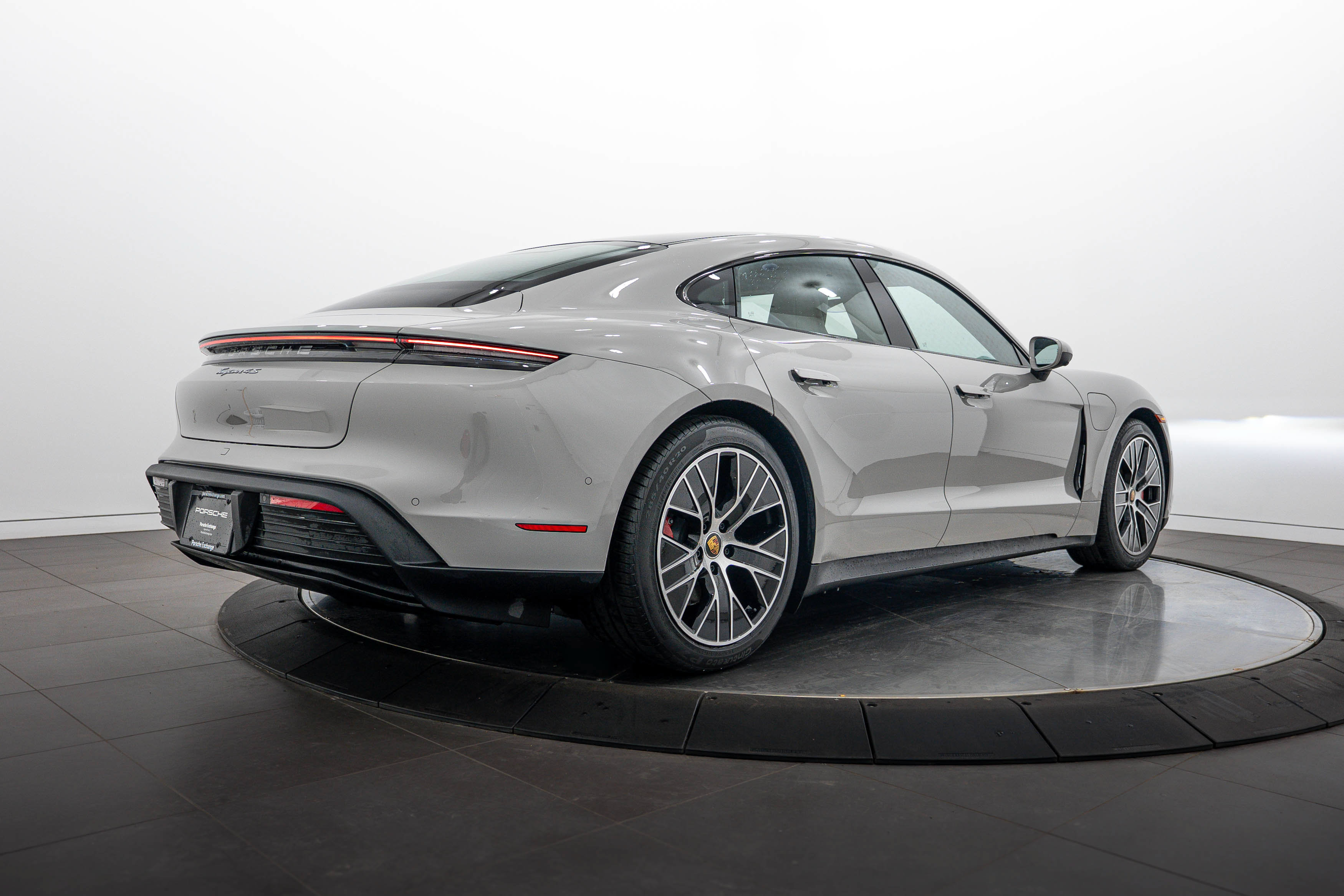 Certified 2023 Porsche Taycan 4S AWD/4WD image 9