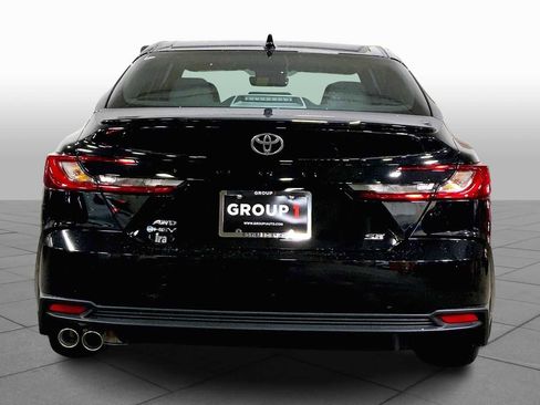 New 2026 Toyota Camry SE image 4