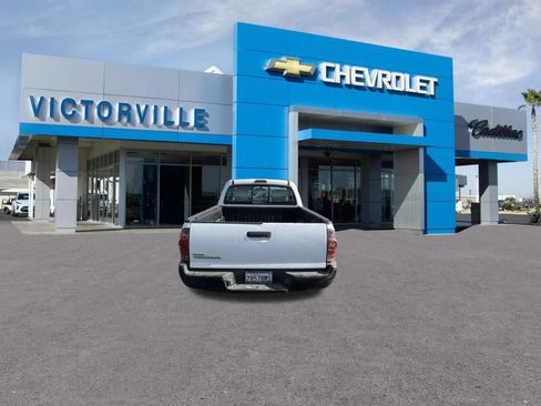 Used 2014 Toyota Tacoma 2WD Regular Cab image 6