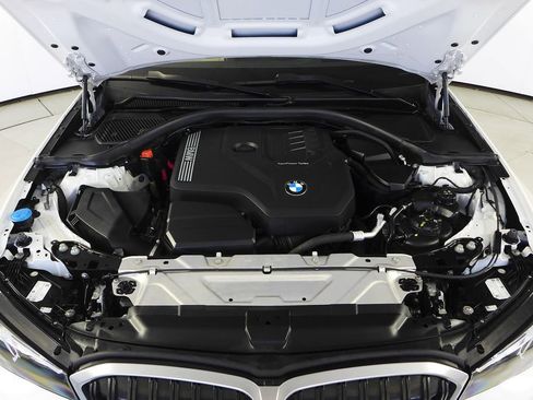 Used 2023 BMW 330i Sedan w/ Premium Package RWD image 6