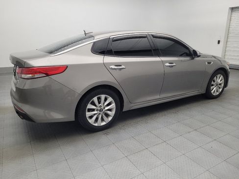 Used 2016 Kia Optima EX FWD image 10
