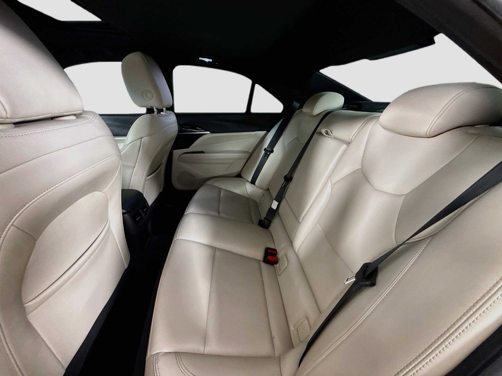 Used 2020 Cadillac CT4 Luxury w/ Sun And Sound Package RWD image 27