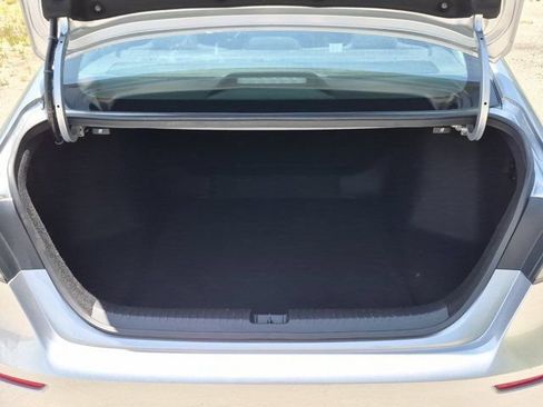 Used 2025 Honda Accord SE image 28