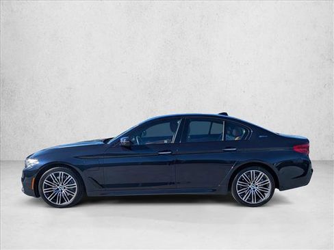 Used 2018 BMW 530e w/ M Sport Package 2 image 9