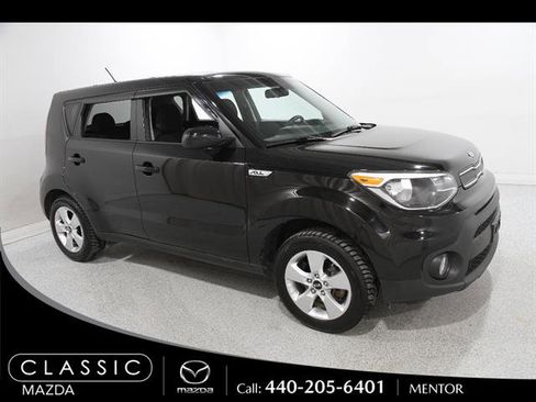 Used 2018 Kia Soul FWD image 1
