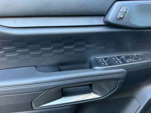 New 2025 Ford Ranger XLT w/ Black Appearance Package image 10