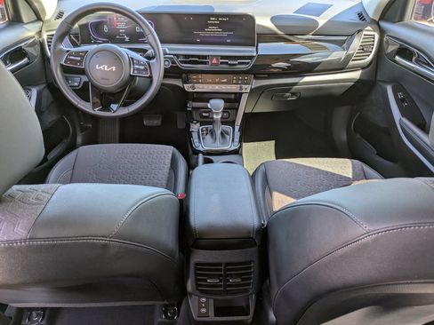 Certified 2026 Kia Seltos S FWD image 14