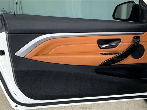 Used 2018 BMW 430i xDrive Convertible AWD/4WD image 25