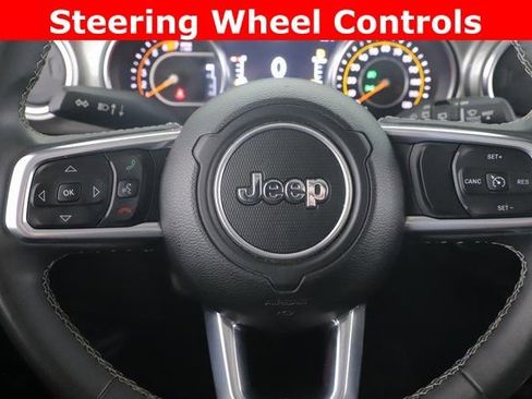 Used 2023 Jeep Wrangler Sahara image 21