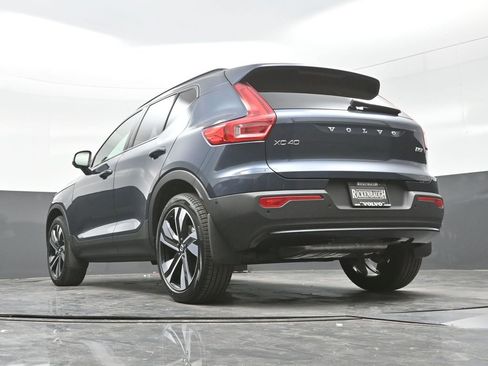 New 2026 Volvo XC40 B5 Ultra w/ Climate Package image 32