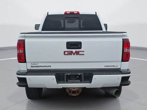 Used 2017 GMC Sierra 2500 Denali w/ Duramax Plus Package image 5