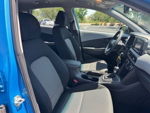 Used 2019 Hyundai Kona SE AWD/4WD image 16