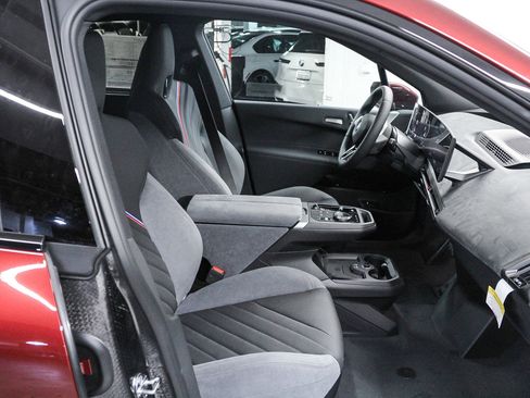 New 2026 BMW iX xDrive45 w/ M Sport Package AWD/4WD image 18