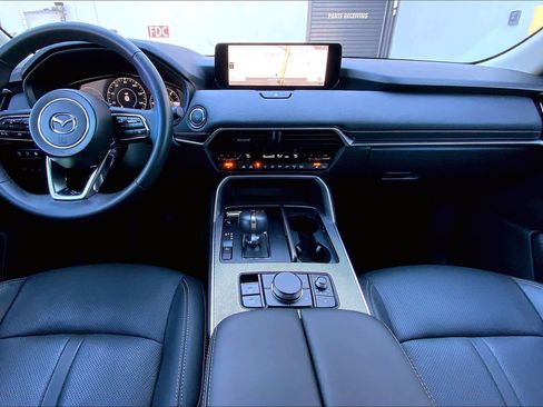 Used 2024 MAZDA CX-90 Plug-In Hybrid w/ Premium Pkg image 15