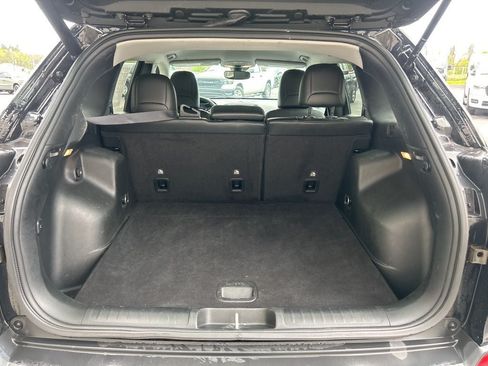 Used 2022 Jeep Cherokee Latitude Lux AWD/4WD image 25