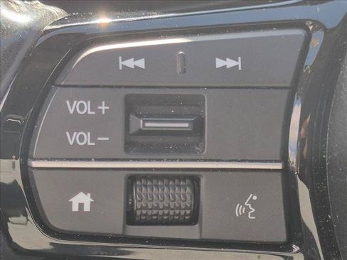 Used 2023 Honda CR-V EX-L image 9