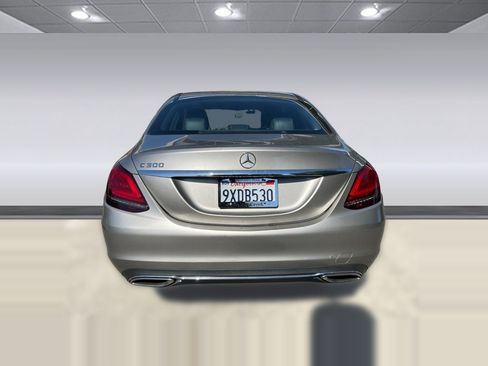 Used 2019 Mercedes-Benz C 300 Sedan image 5