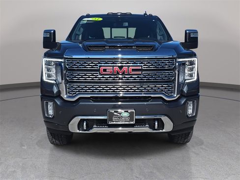Used 2023 GMC Sierra 3500 Denali image 3
