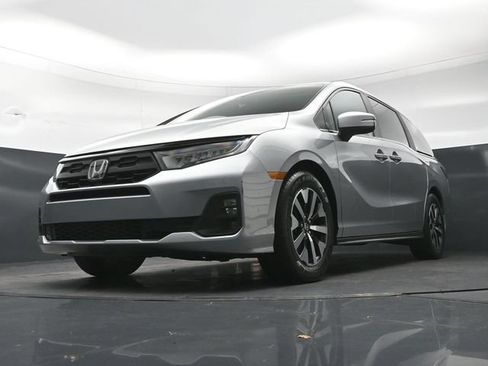 Used 2025 Honda Odyssey EX-L image 23