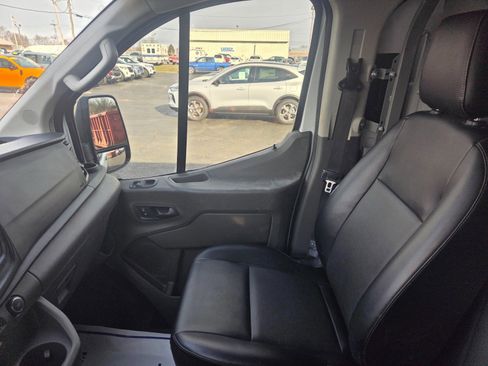 Used 2020 Ford Transit 250 Low Roof image 18