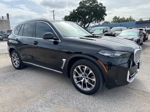 Used 2024 BMW X5 xDrive50e w/ Parking Assistance Package AWD/4WD image 1