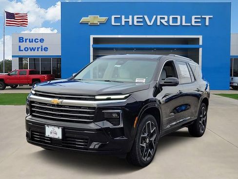 New 2026 Chevrolet Traverse High Country image 1