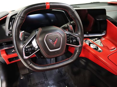 Used 2024 Chevrolet Corvette Stingray Premium Conv w/ Z51 Performance Package RWD image 46