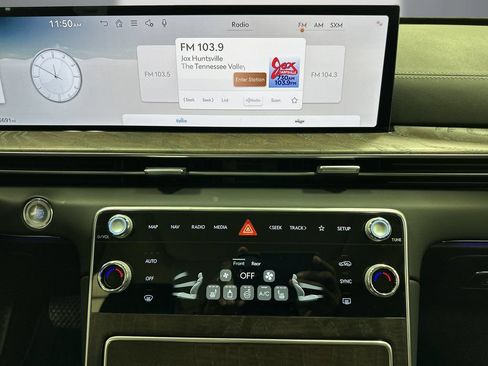 Certified 2026 Genesis GV80 2.5T Select AWD/4WD image 20