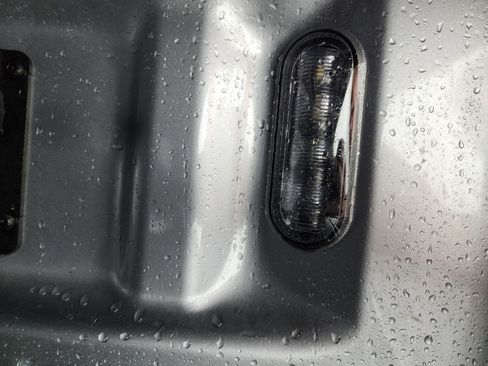 Used 2022 Ford F250 Platinum w/ Tremor Off-Road Package image 32