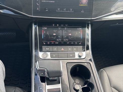 Used 2025 Audi Q7 3.0T Premium Plus w/ Premium Plus Package image 12