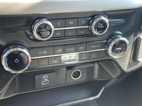 Used 2022 Ford F150 XLT w/ Equipment Group 302A High AWD/4WD image 19