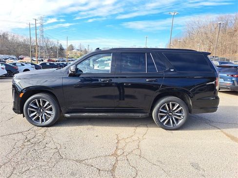 Used 2023 Cadillac Escalade Sport image 2