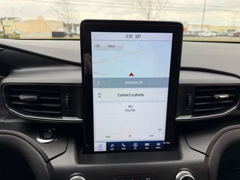 Used 2020 Ford Explorer ST w/ ST Street Pack image 16