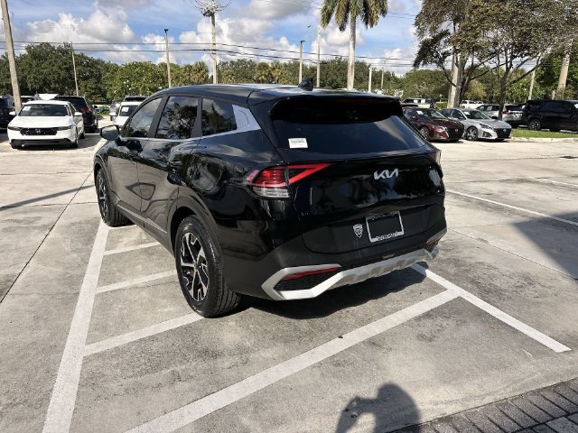 Used 2023 Kia Sportage EX FWD image 34