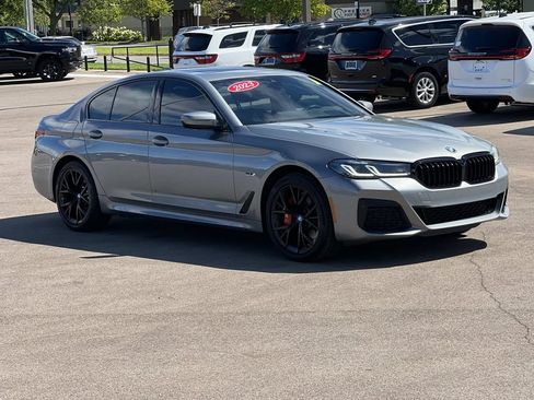 Used 2023 BMW 530e xDrive w/ Premium Package AWD/4WD image 8