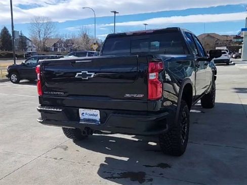 Used 2026 Chevrolet Silverado 1500 ZR2 image 9