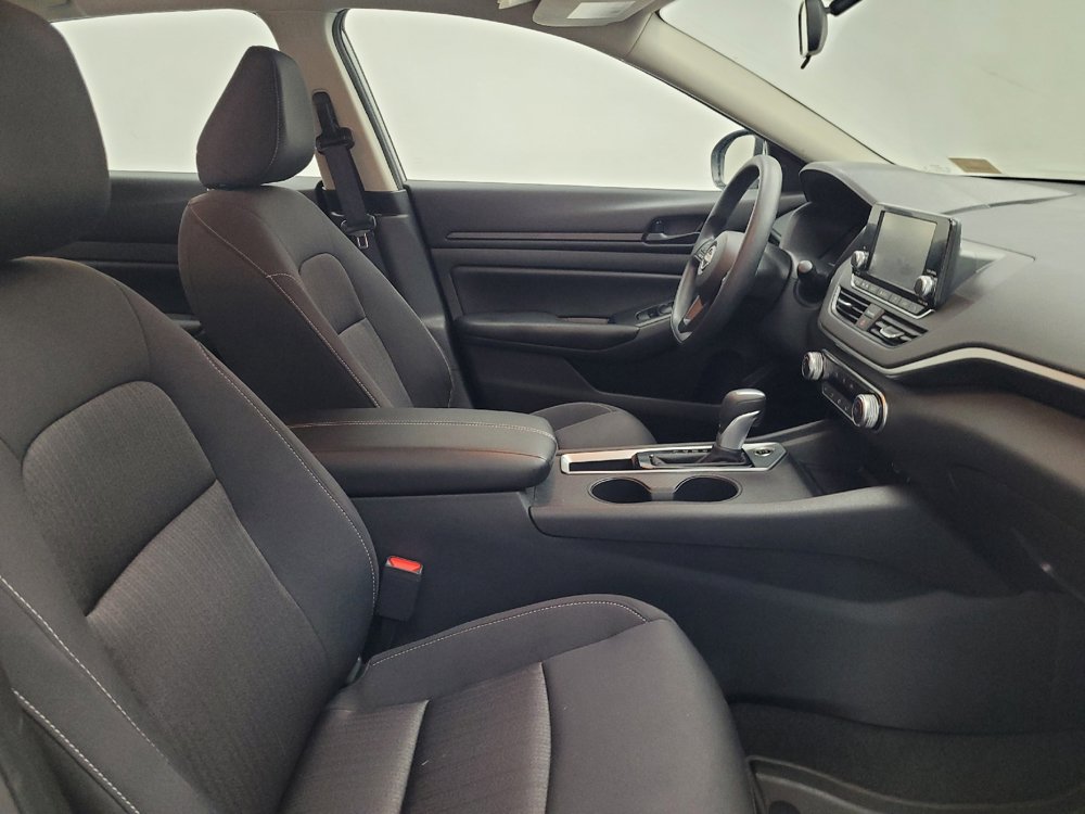 Used 2023 Nissan Altima 2.5 S FWD image 21