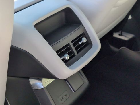 Certified 2023 Cadillac Lyriq 2WD image 23