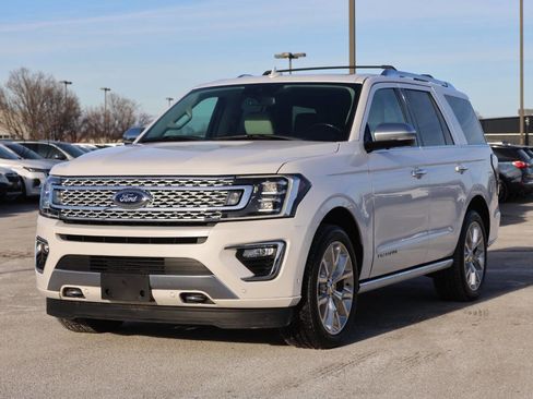 Used 2019 Ford Expedition Platinum image 6