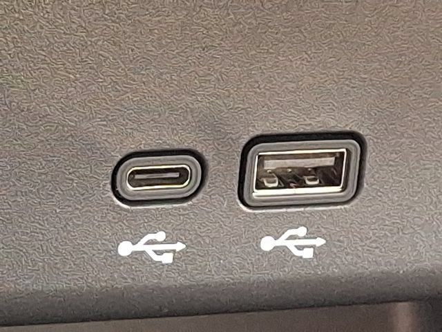 New 2026 Buick Envista Sport Touring w/ Convenience I Package FWD image 21