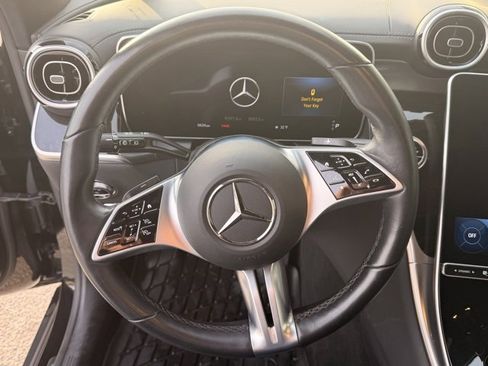 Used 2023 Mercedes-Benz GLC 300 4MATIC image 14