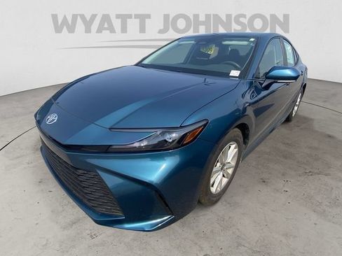 Used 2025 Toyota Camry LE FWD image 1