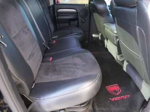 Used 2005 Dodge Ram 1500 Truck 2WD Quad Cab image 16