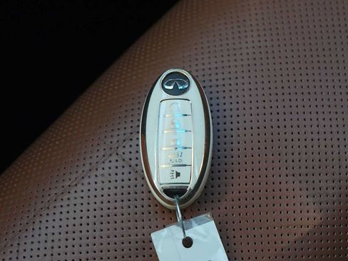 Used 2023 INFINITI QX80 Sensory w/ Cargo Package RWD image 28