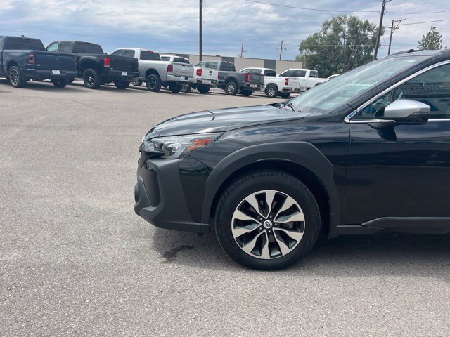 Used 2023 Subaru Outback Touring XT AWD/4WD image 5