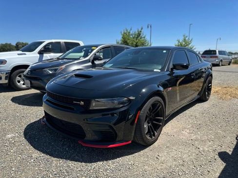 Used 2023 Dodge Charger Scat Pack RWD image 3