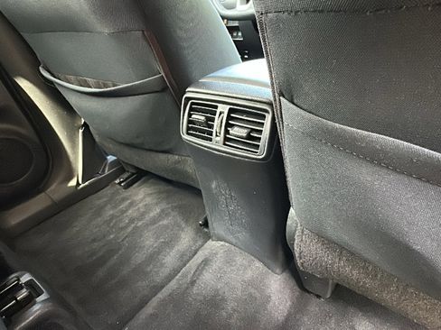 Certified 2017 Nissan Rogue SV AWD/4WD image 25