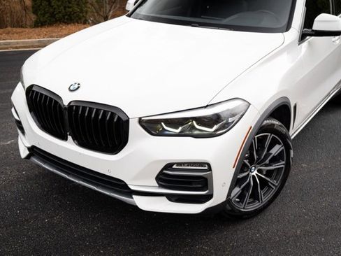 Used 2019 BMW X5 xDrive40i w/ Parking Assistance Package image 2