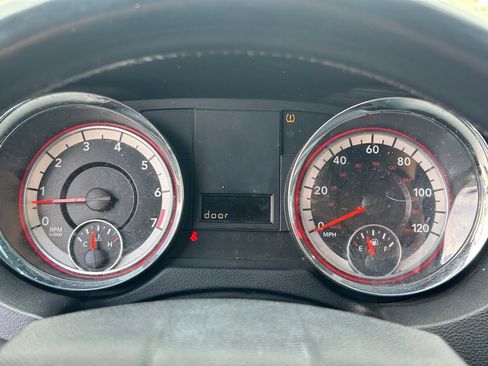 Used 2019 Dodge Grand Caravan SXT FWD image 20